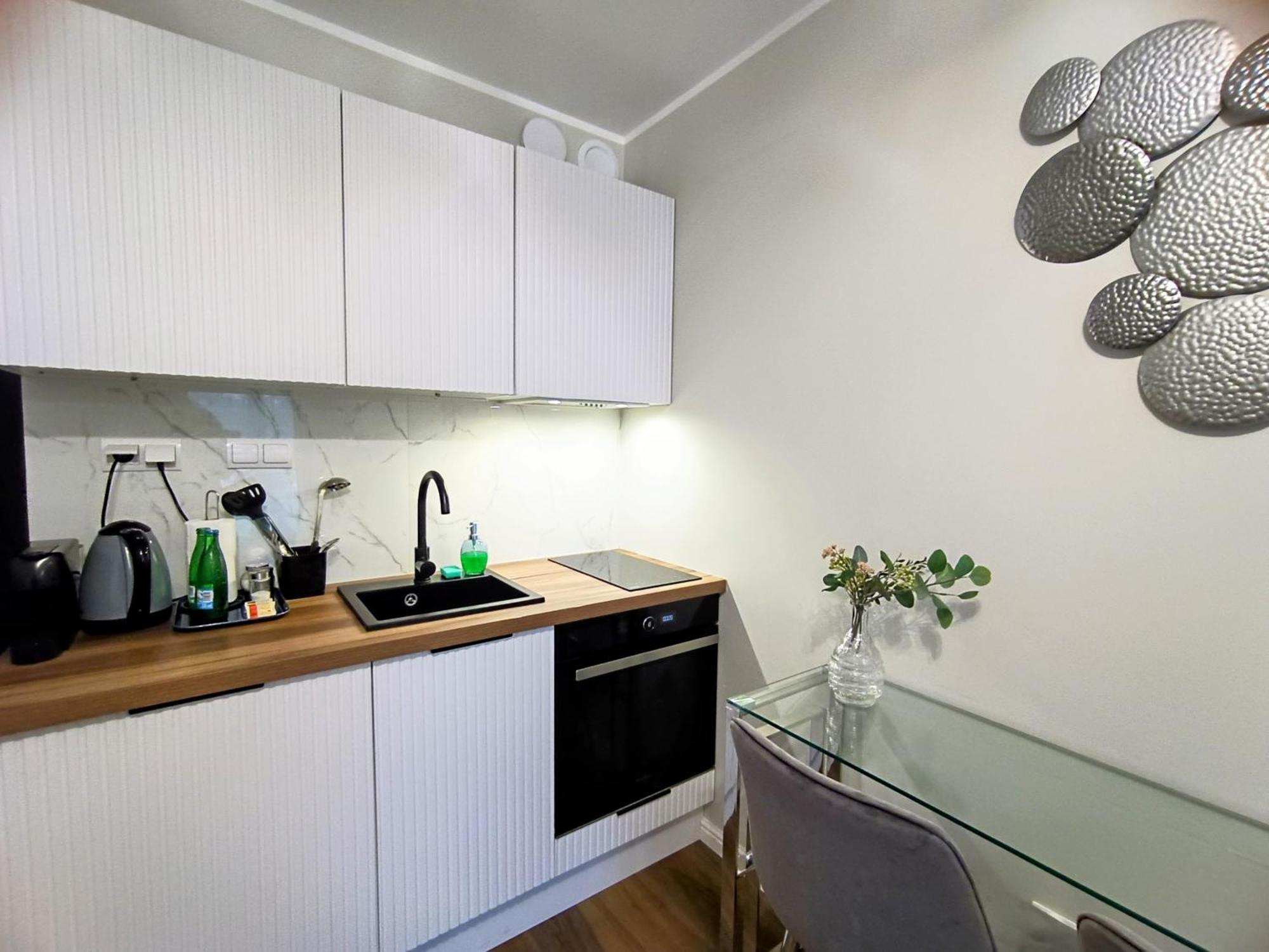 Amamolto Select - Wloskie Apartamenty, Restauracja, Bezplatny Parking Wrocław Exteriör bild