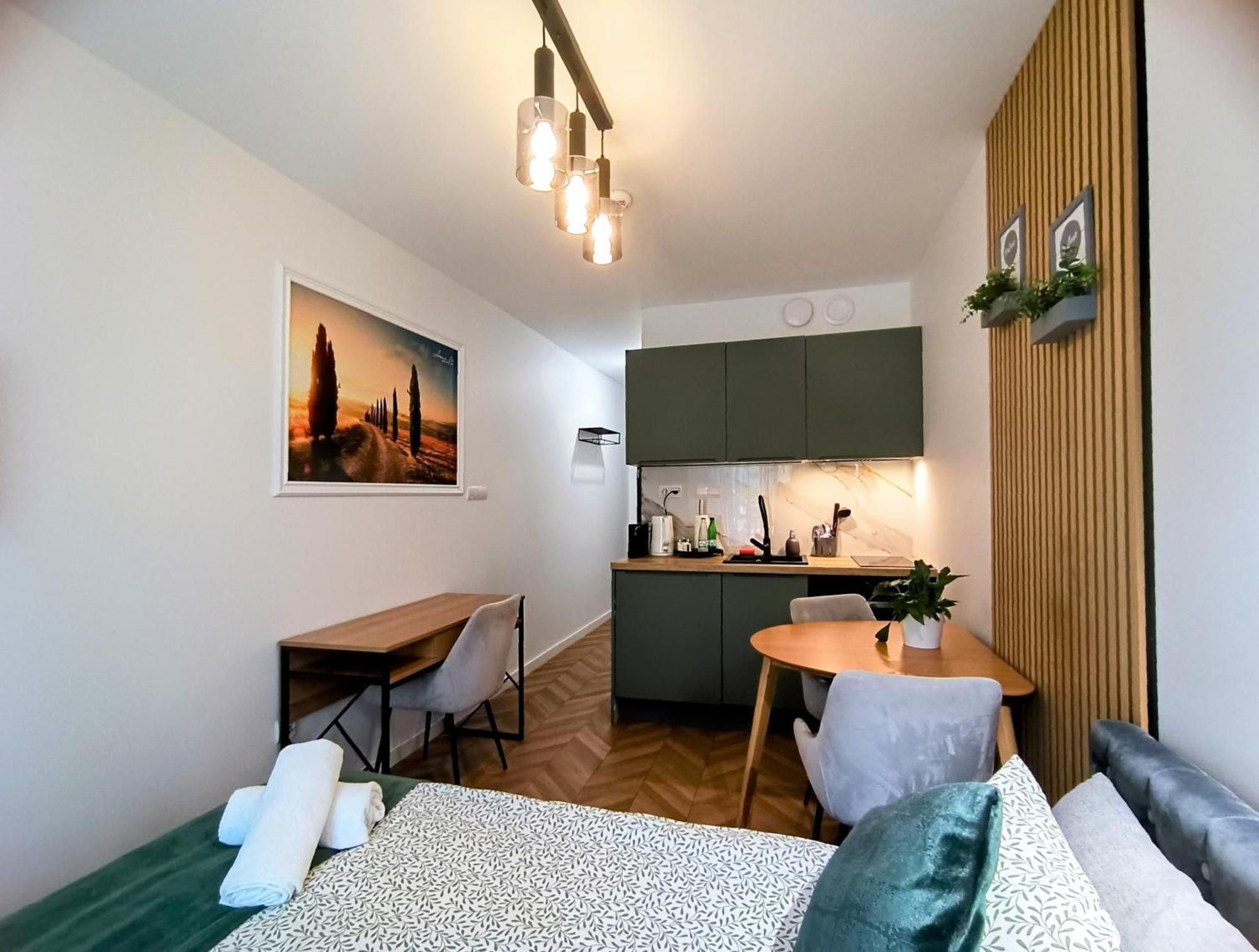 Amamolto Select - Wloskie Apartamenty, Restauracja, Bezplatny Parking Wrocław Exteriör bild